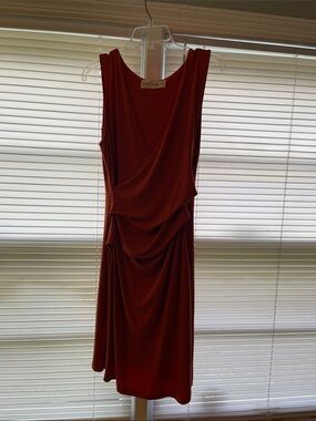 Elegant Rust Red Draped Sleeveless Dress - Brand: Graham & Spencer